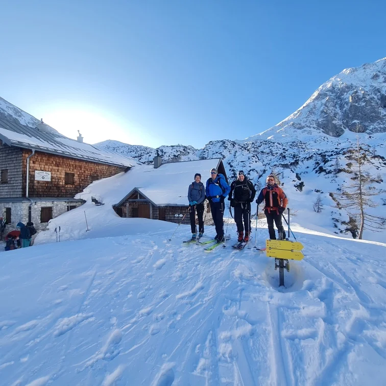 Skitourenwochenende mit der Patensektion Wasserburg | © DAV Laufen