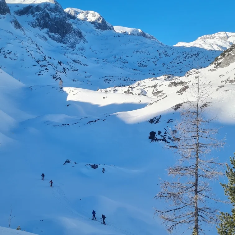Skitourenwochenende mit der Patensektion Wasserburg | © DAV Laufen