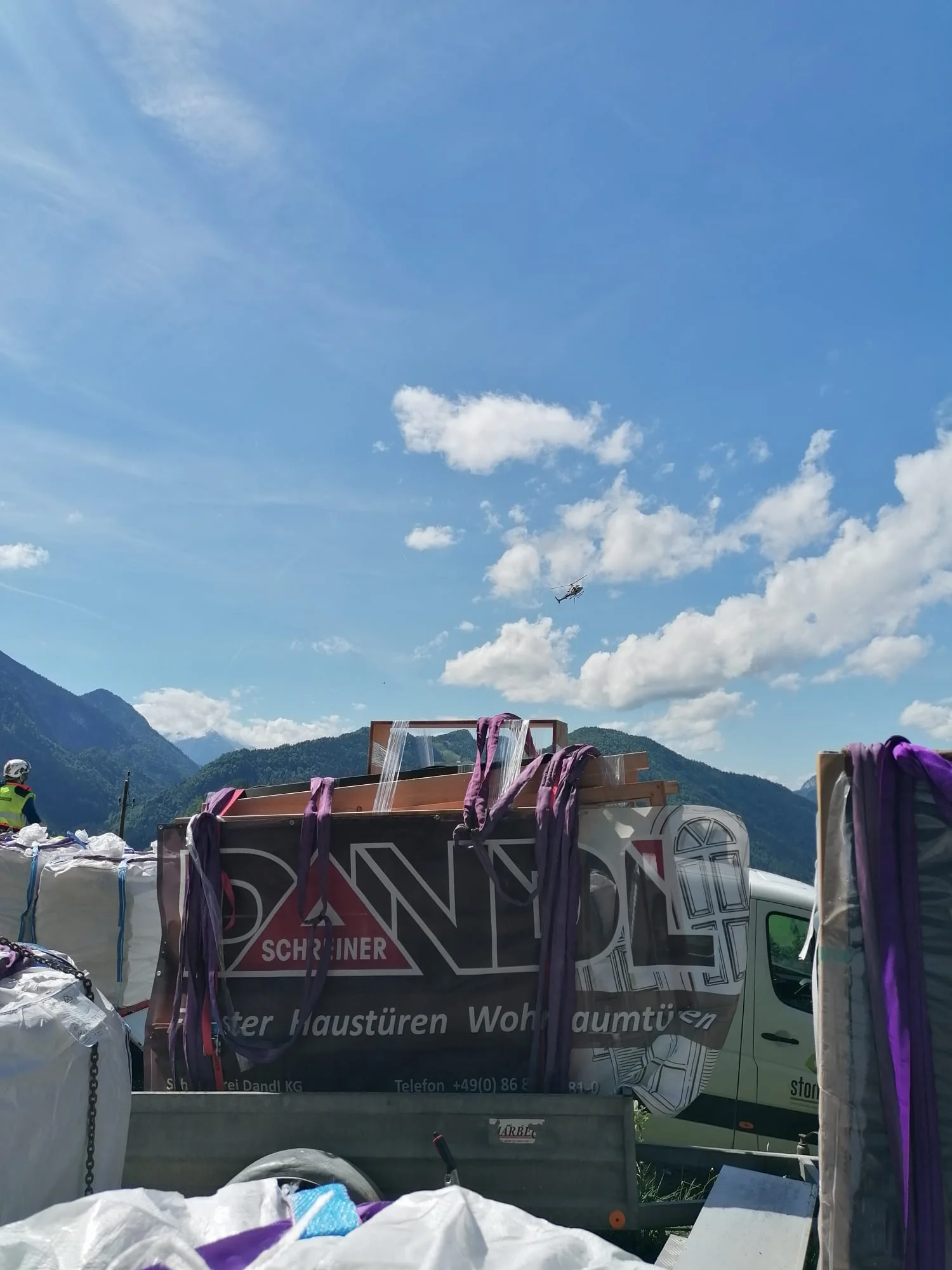 Hubschrauberversorgung  | © DAV Laufen