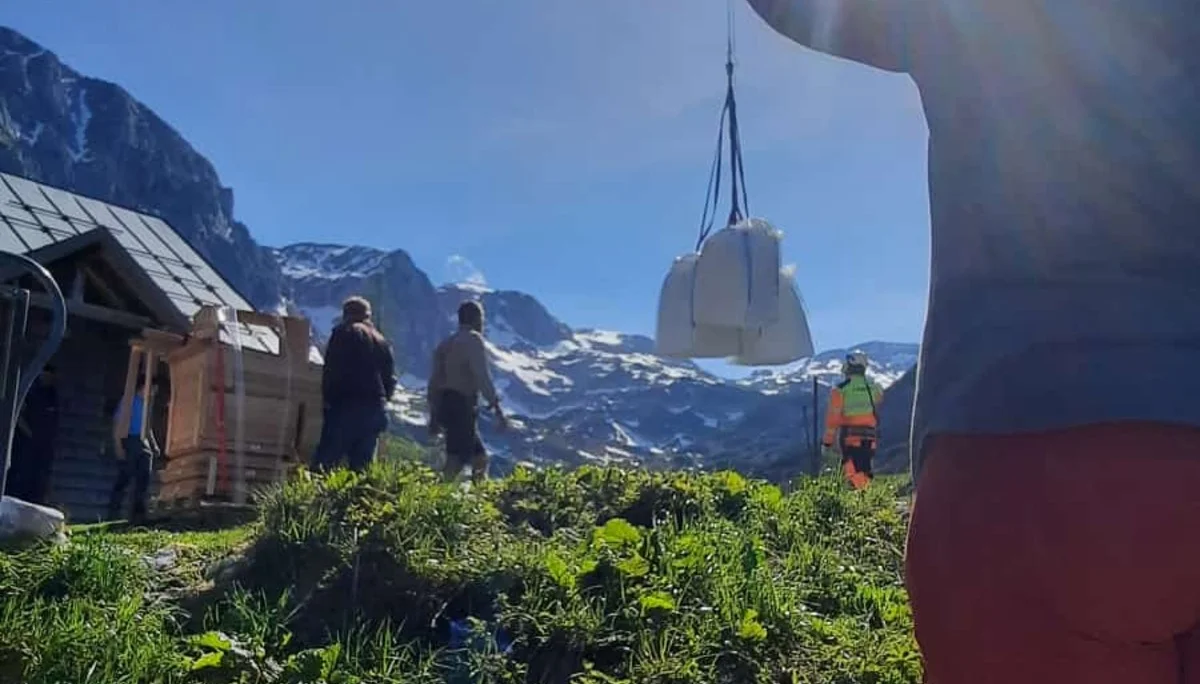 Hubschrauberversorgung  | © DAV Laufen