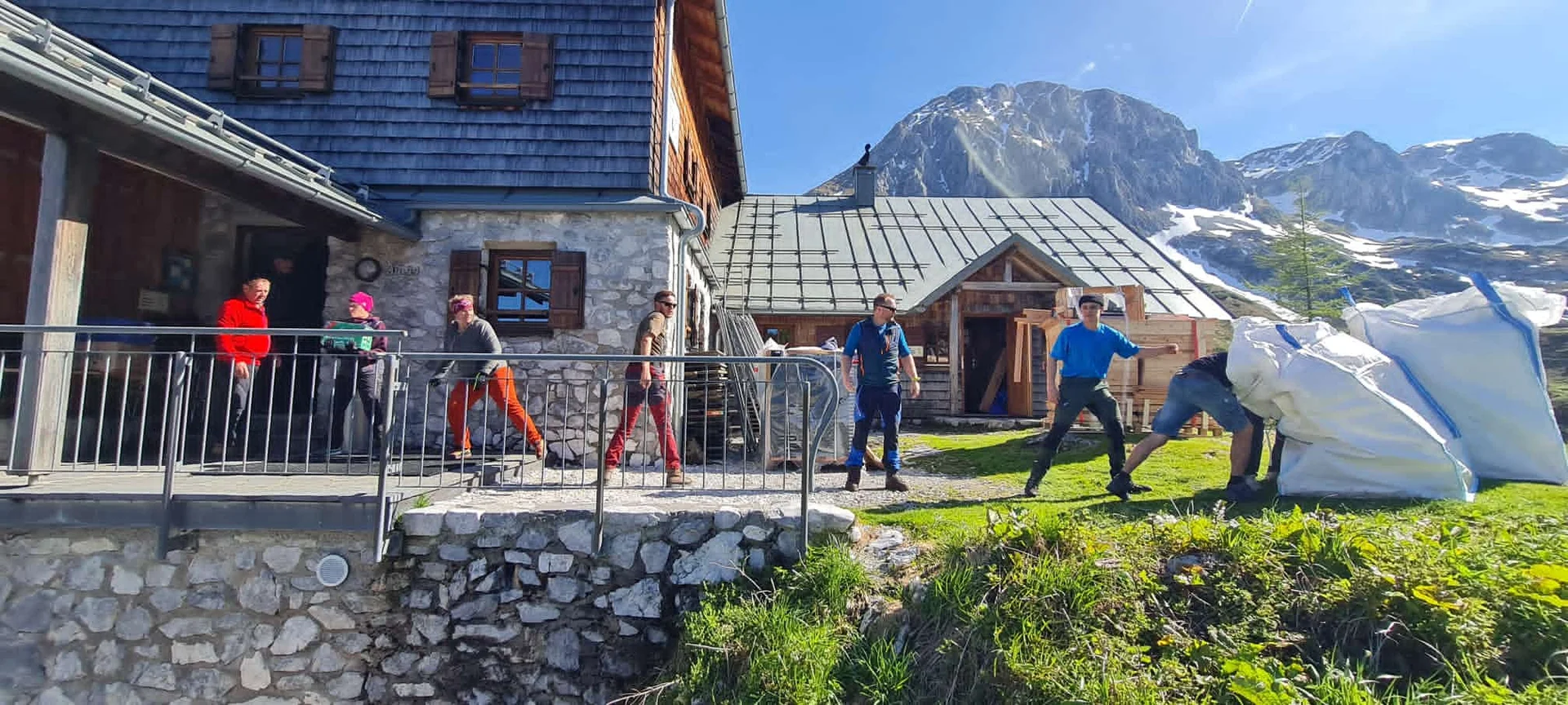 Hubschrauberversorgung  | © DAV Laufen