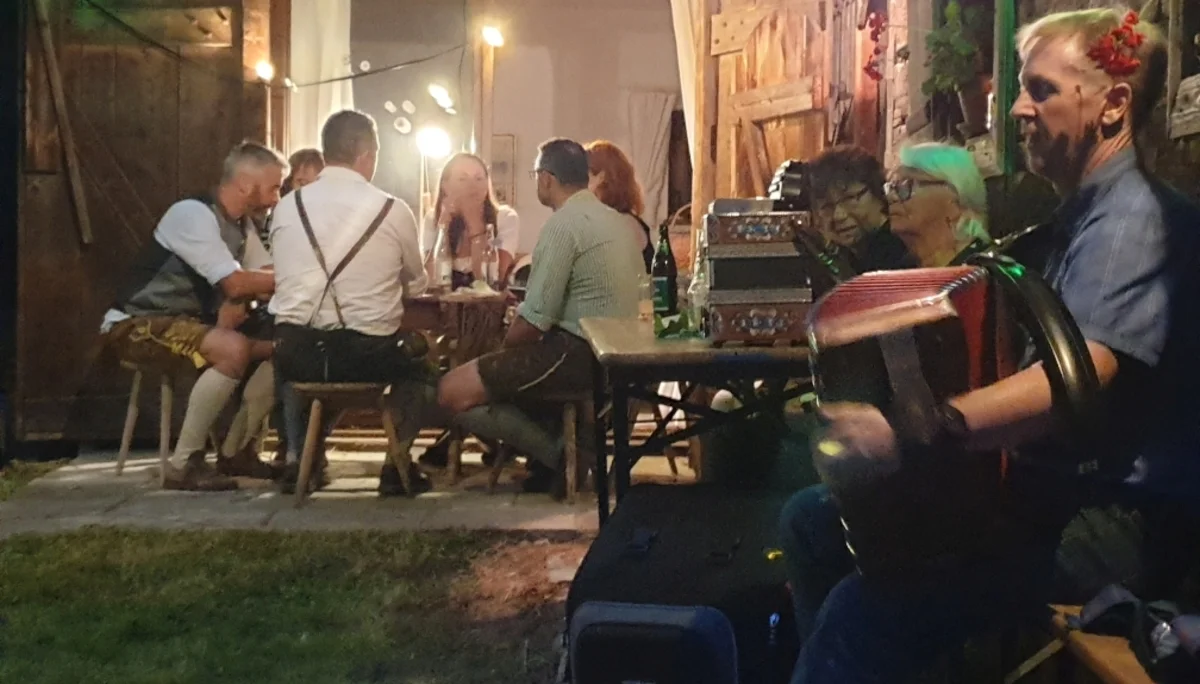 Geselliger Hoagart beim Poidai | © DAV Laufen