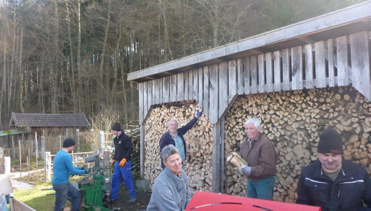Holzmachen beim Toni in der Lebenau für die Laufener Hüttn | © DAV Laufen