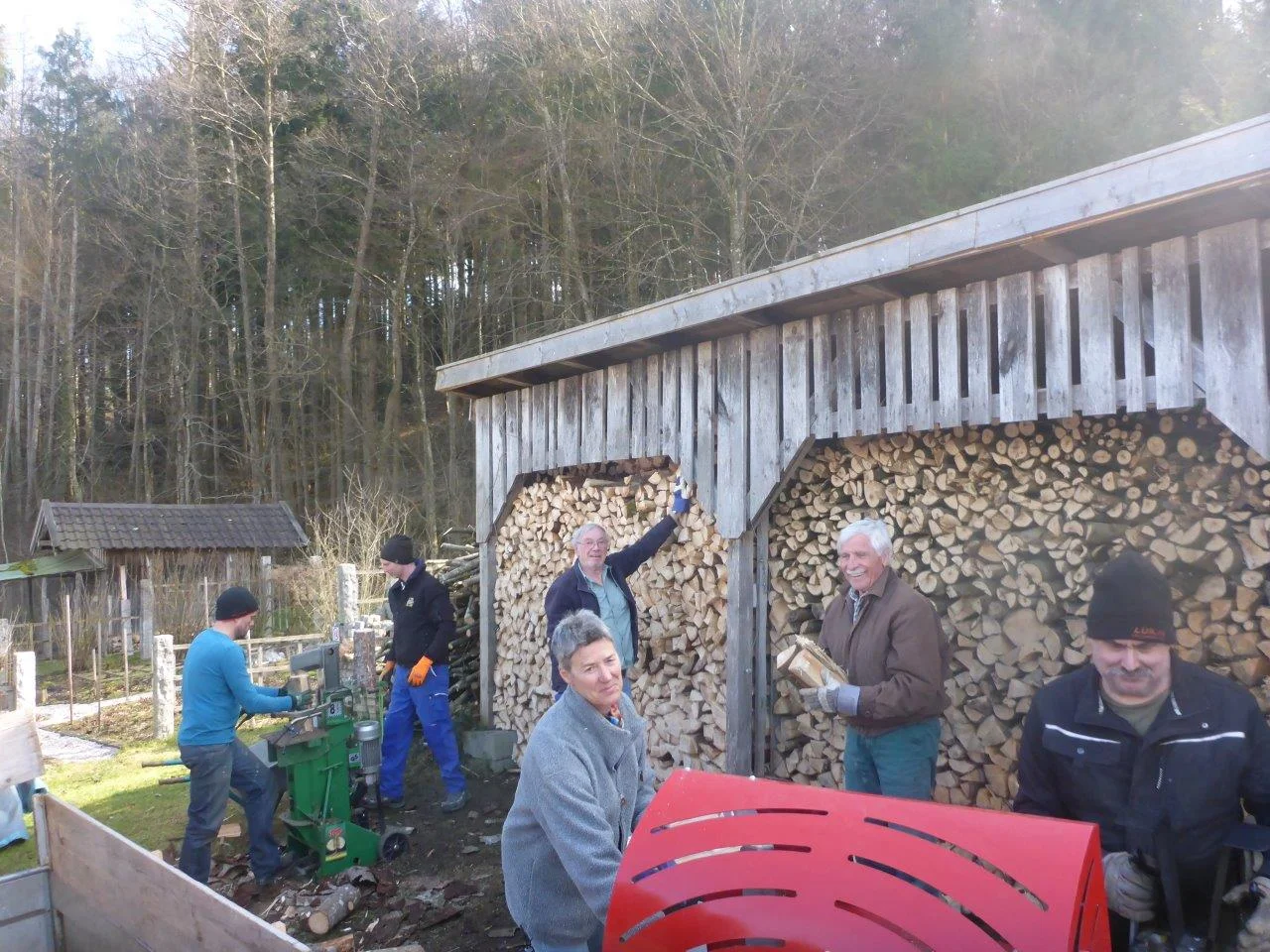 Holzmachen beim Toni in der Lebenau für die Laufener Hüttn | © DAV Laufen