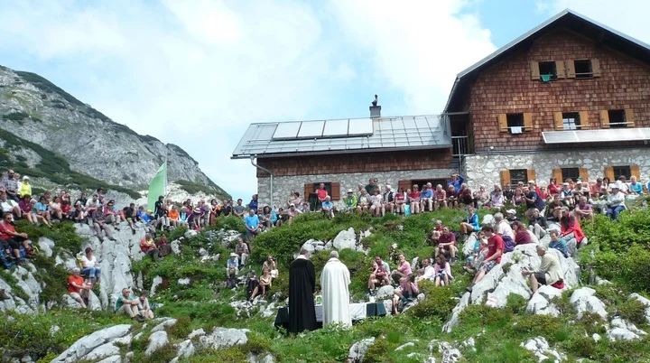 Bergmesse auf der Laufener Hütte | © DAV Laufen